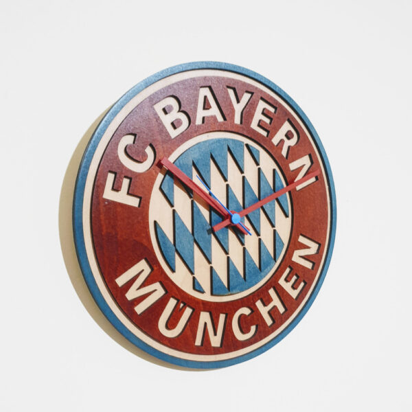 Χειροποίητο ξύλινο ρολόι τοίχου Bayern Munchen FC