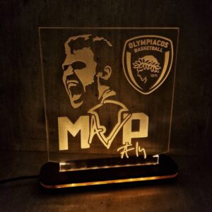Φωτιστικό γραφείου "BASKET EUROLEAGUE M.V.P." από plexiglass 5mm και με ξύλινη φωτιζόμενη βάση